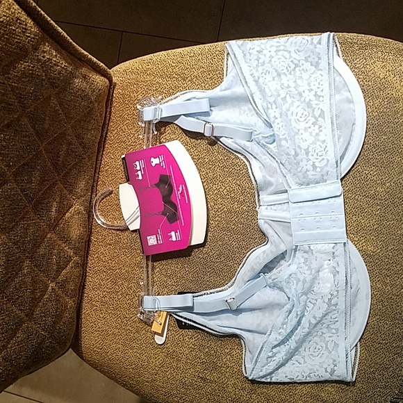 Maidenform Pure Comfort Stretch Lace Demi Underwire Blue Floral Lace Bra NWT - Picture 2 of 3